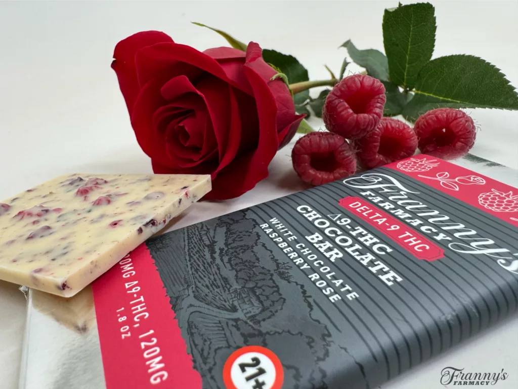 Wht Chocolate rose bar
